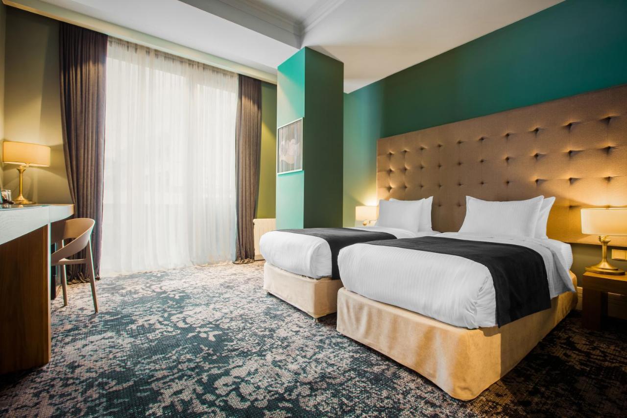 Europe Hotel ティビリシ エクステリア 写真